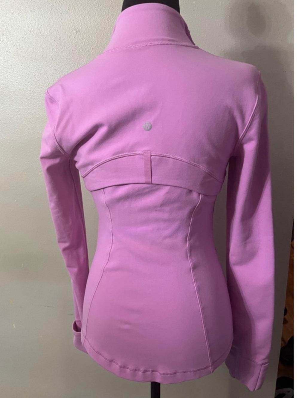 Lululemon Define Jacket Pink Full Zip Athletic Yoga Jacket Thumbholes Fitted - Picture 7 of 7